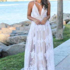 VICI ANTONIA MAXI DRESS